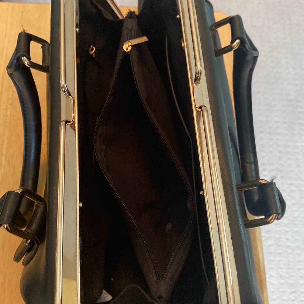 Bag - Picture 8 of 11